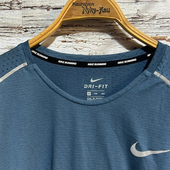 Nike blue short  sleeve shirt size XXL - Picture 5 of 9